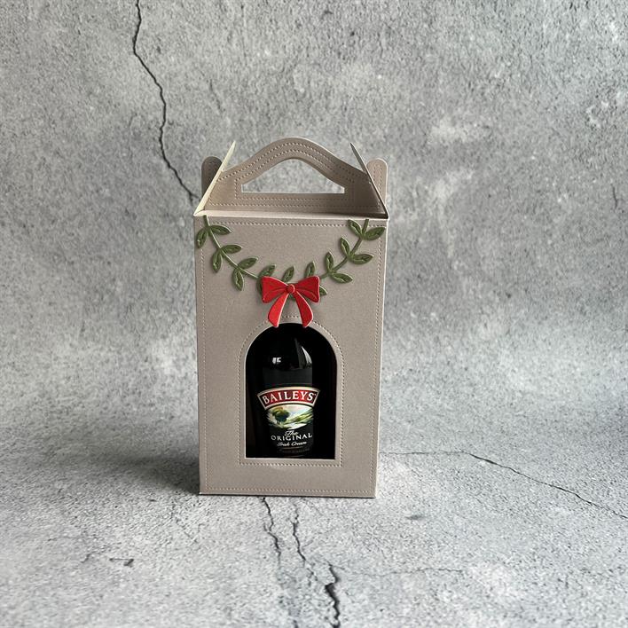 SBD374 Simple and Basic Design die Giftbox for Mini Bottles bailey gammel dansk underberg flasker kyllinger vinæske