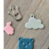 CD-Di-250 Creative Depot die Mini Anhänger Baby charms bamsehoved sky krone bodystocking babytilbehør pendant onesie